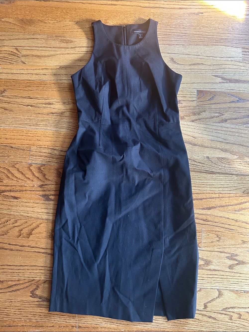 Banana Republic NWT Black Sleeveless Sheath Dress